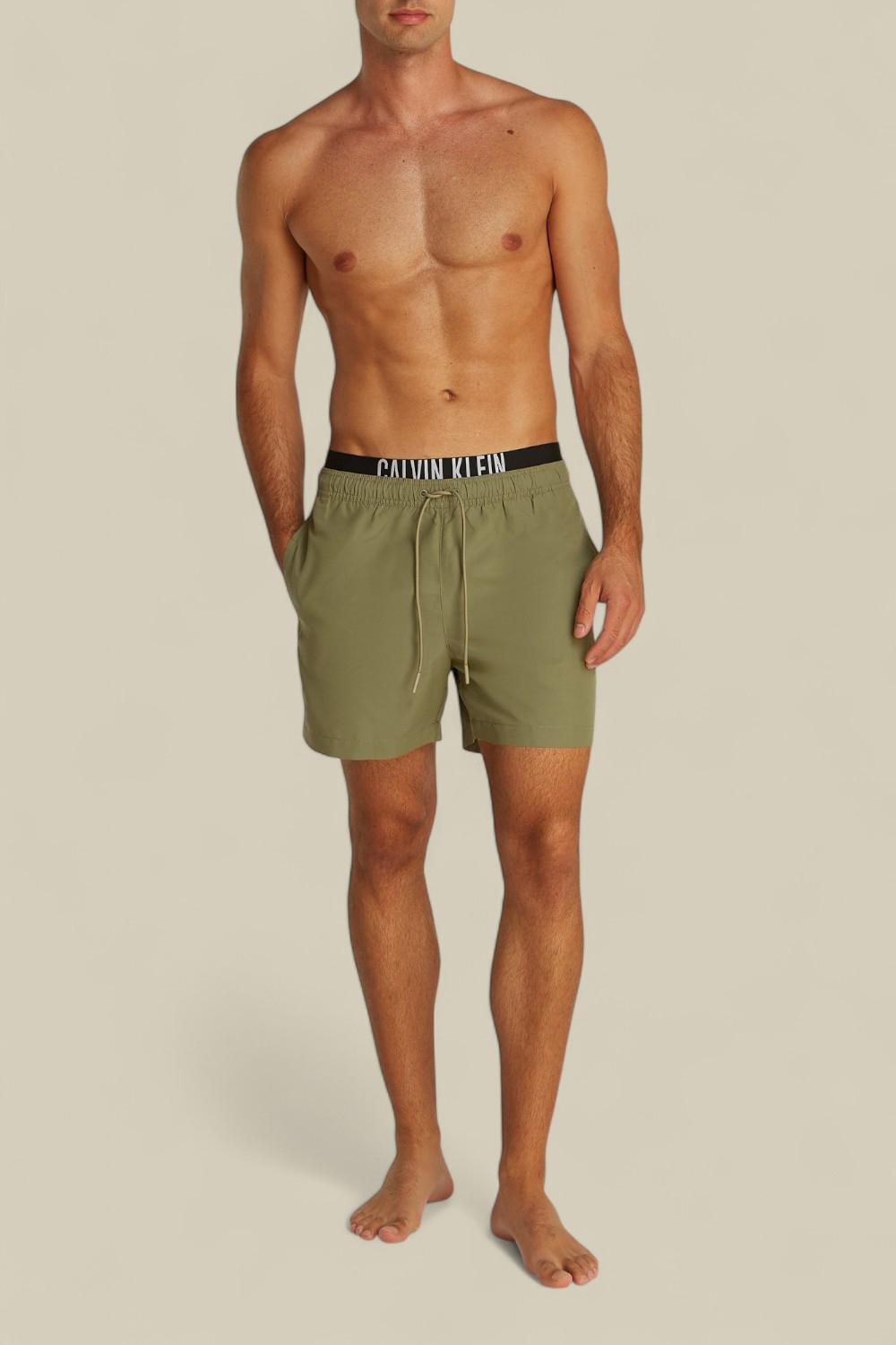 תמונת כל הלוק של מכנסי בגד ים